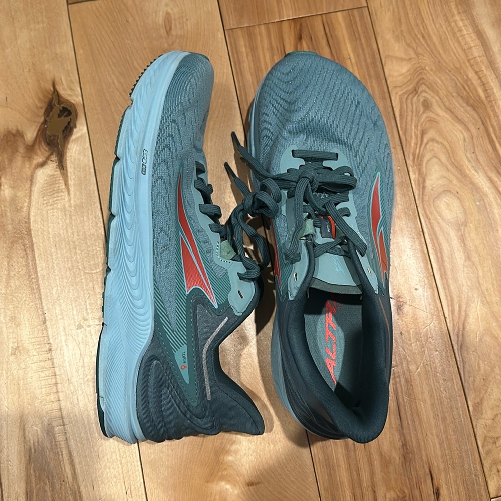 Altra Torin 6